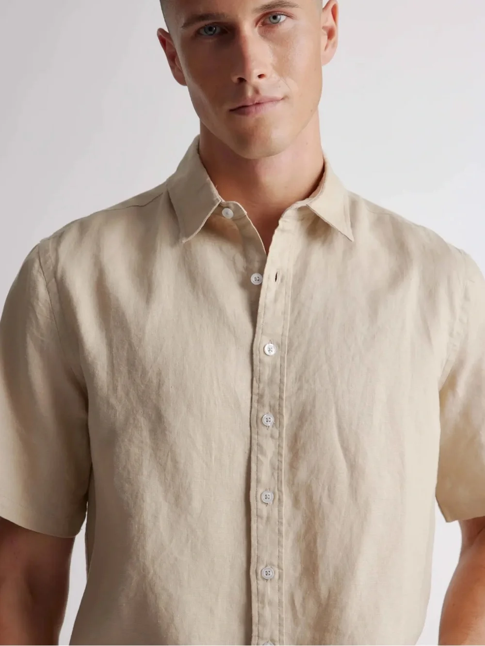 Quince NWT 100% European Linen Relaxed Short Sleeve Shirt Medium in Driftwood - Picture 3 of 10